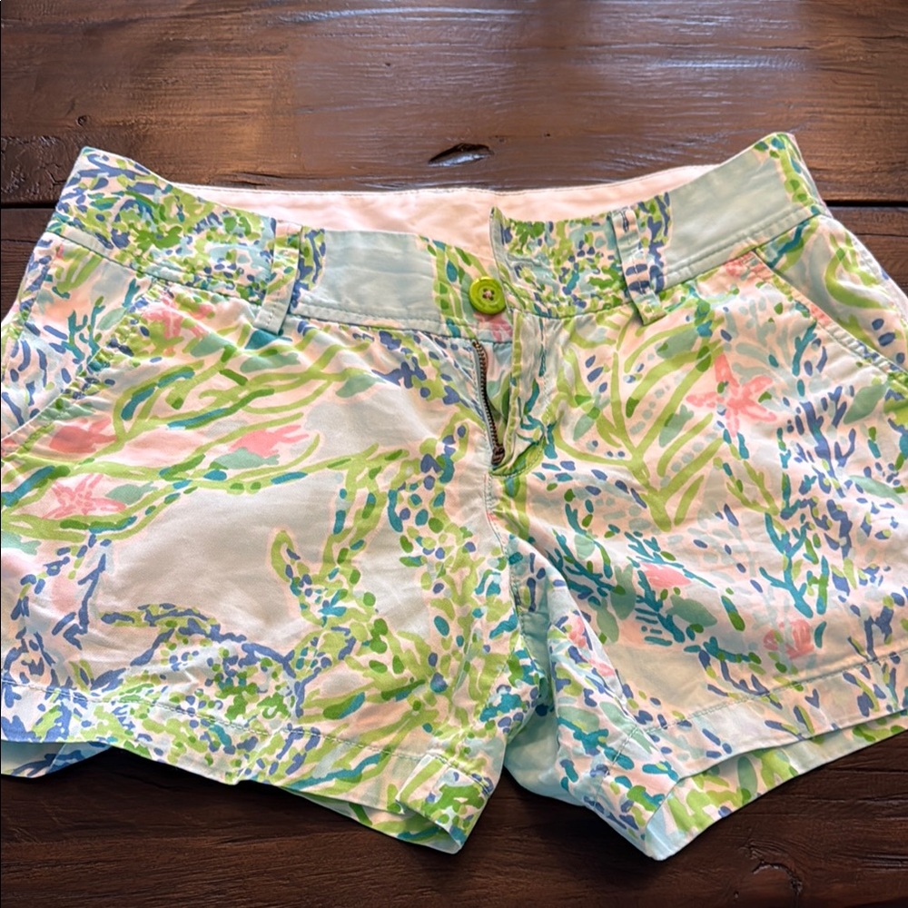 Lilly Pulitzer Green and Blue  Shorts Vibrant Style